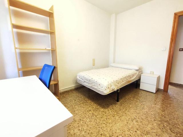 Piso en venta en Albacete, Hospital. Pisos.