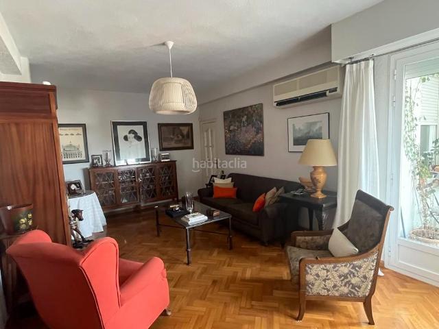 Piso en venta en Albacete, Hospital. Vivienda amplia avenida España. Pisos.