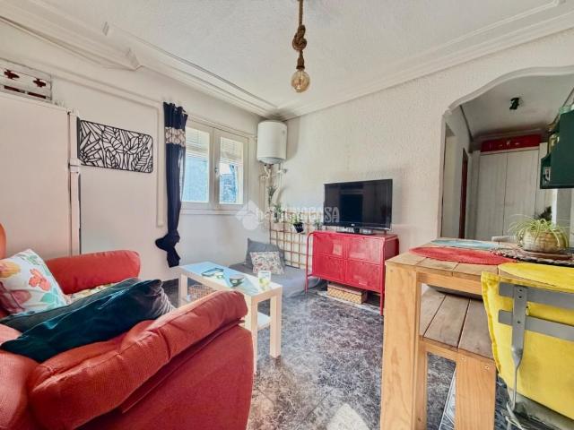 Piso en venta en Albacete, Industria. Piso en venta en Albacete. Pisos.