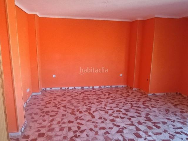 Piso en venta en Albacete, Industria. Solvia Inmobiliaria Piso Albacete. Pisos.