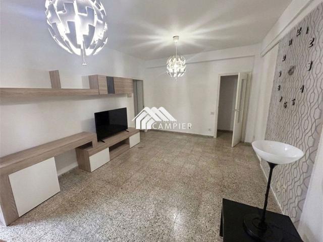 Piso en venta en Albacete, Parque Sur. Piso con 5 habitaciones en la Avenida de España. Pisos.