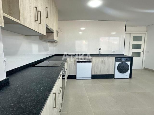 Piso en venta en Albaida. OPORTUNIDAD ÚNICA!. PISO LUMINOSO A LA VENTA EN ALBAIDA. Pisos.