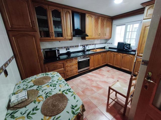 Piso en venta en Albuñol. GRAN PISO JUNTO A LA PLAYA EN LA RÁBITA. Pisos.