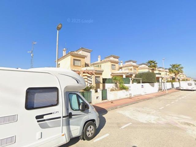Piso en venta en Algorfa. Oportunidad. Pisos.