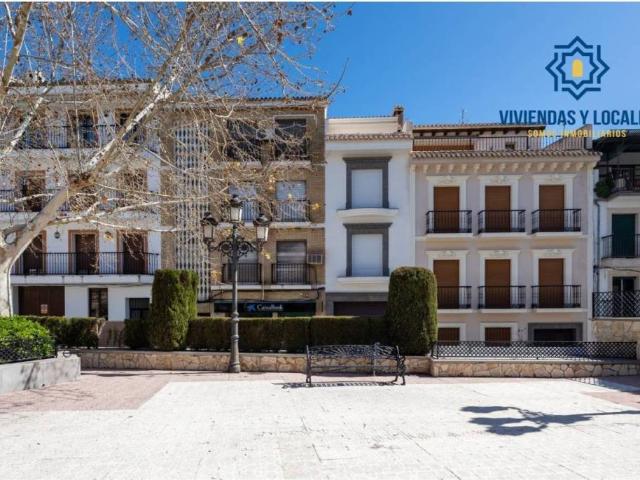 Piso en Venta en Algarinejo