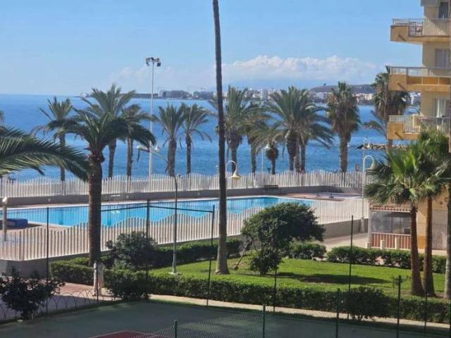 Piso en Venta en Algarrobo Costa