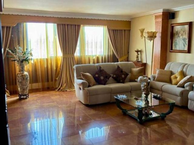 Piso en Venta en Algeciras