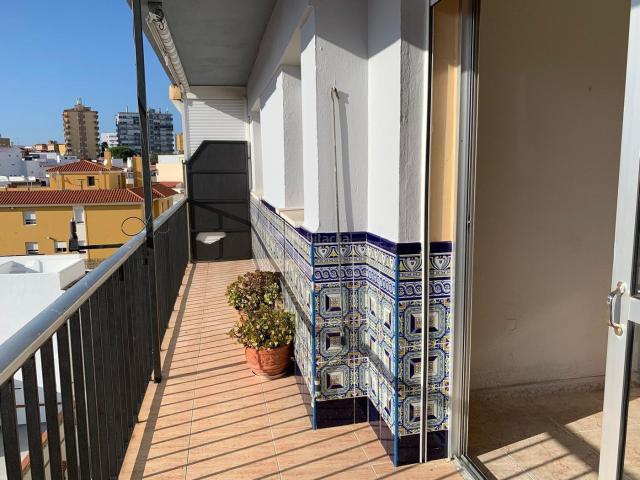Piso en venta en Algeciras, Bajadilla Fuente Nueva. Oportunidad en el centro de Algeciras. Pisos.