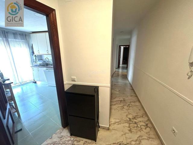 Piso en venta en Algeciras, Bajadilla Fuente Nueva. Acogedor y amplio piso en Algeciras. Pisos.