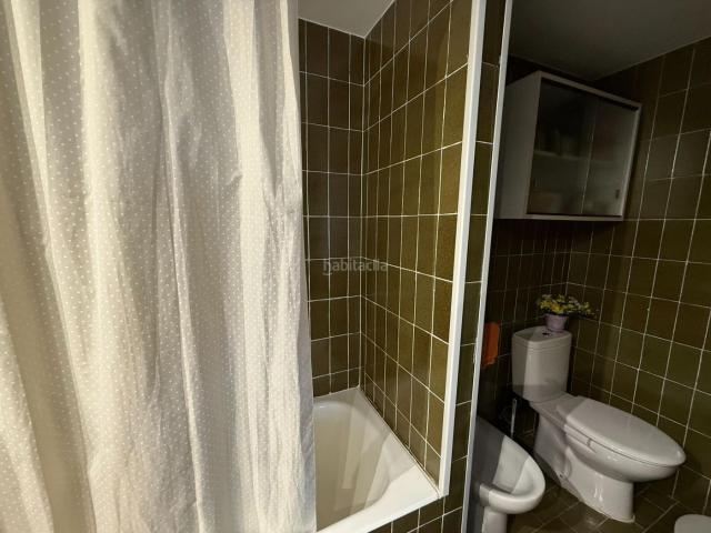 Piso en venta en Algeciras, Casco Antiguo. SE VENDE PISO DE 5 DORMITORIOS 3 BAÑOS Y GARAJE EN ALGECIRAS, ZONA PUERTO. Pisos.