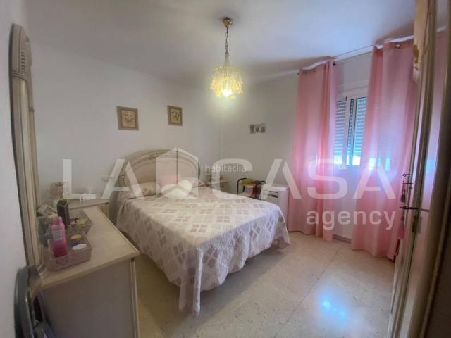 Piso en venta en Algeciras, La Granja La Colina Los Pastores. EXCELENTE PISO EN LA GRANJA. Pisos.