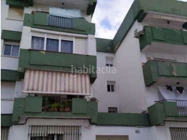 Piso en venta en Algeciras, La Granja La Colina Los Pastores. INMUEBLE ALQUILADO SIN ACCESO AL INTERIOR. Pisos.