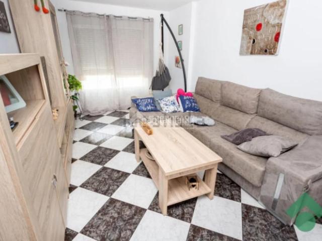 Piso en venta en Algeciras, La Granja La Colina Los Pastores. Piso en venta en Algeciras. Pisos.