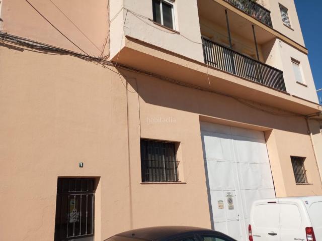 Piso en venta en Algeciras, La Reconquista El Rosario. Amplio Piso en Algeciras La Reconquista con Terraza. Pisos.