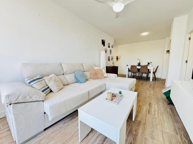 Piso en venta en Algeciras, La Reconquista El Rosario. PISO TOTALMENTE REFORMADO EN EL CENTRO DE ALGECIRAS !. Pisos.