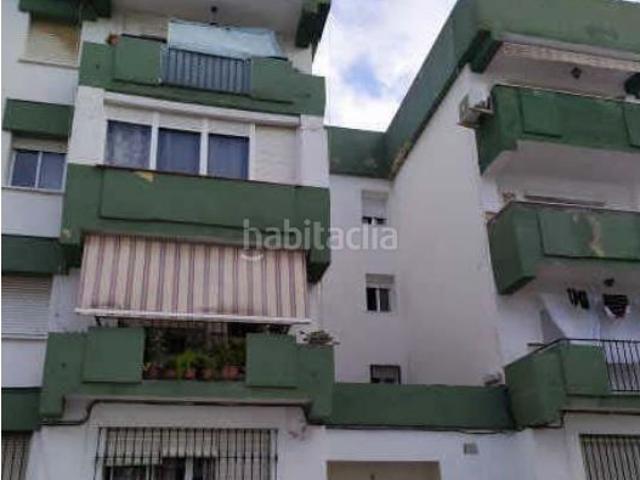 Piso en venta en Algeciras, San Bernabé. Pisos.