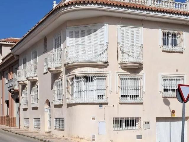 Piso en venta en Alhaurín de la Torre, Platero El Limón. Oportunidad de inversión edificio completo con alto potencial en Alhaurín de la Torre. Pisos Alhaurín de la.