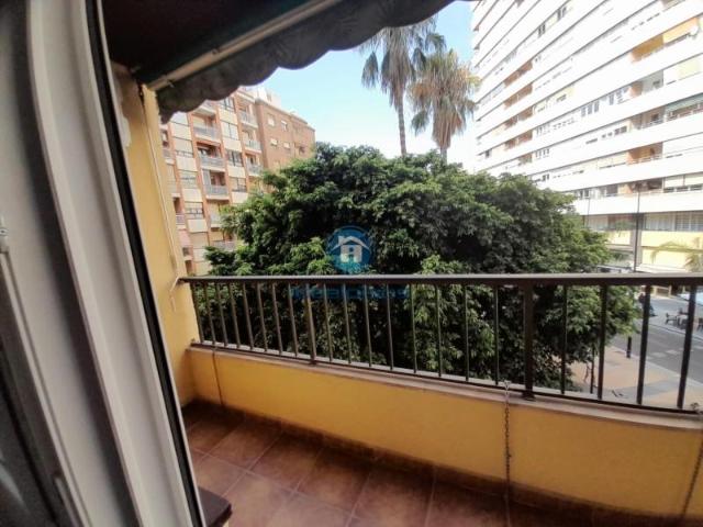 Piso en venta en Alicante, Mercado