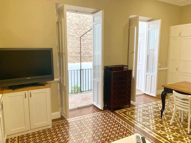 Piso en venta en Alicante, Mercado. Pisos.