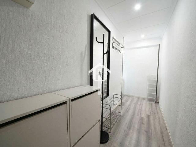 Piso en venta en Alicante, Nou Alacant. INMOPARADISE LES OFRECE ESPECTACULAR PISO EN LA ZONA DE NOU ALACANT. Pisos.