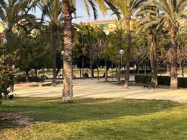 Piso en Venta en Alicante Alacant