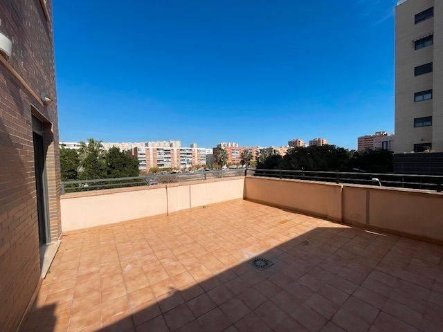 Piso en Venta en Alicante Alacant