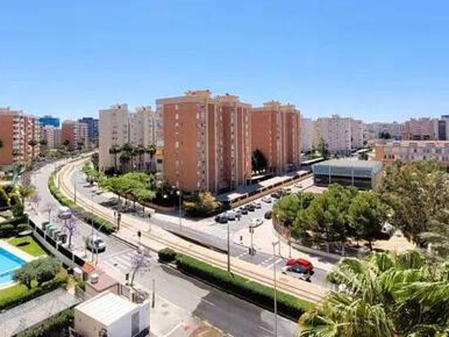 Piso en Venta en Alicante Alacant