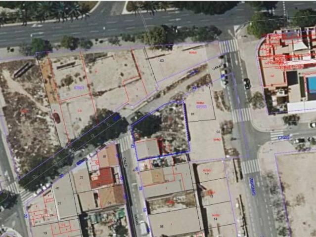 Terreno en Venta en Alicante Alacant
