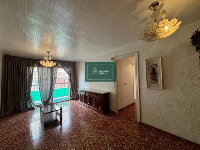Piso en Venta en Alicante Alacant