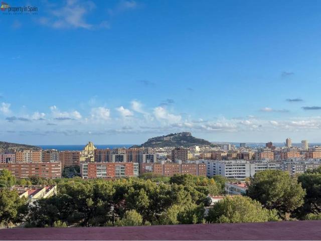 Piso en Venta en Alicante Alacant