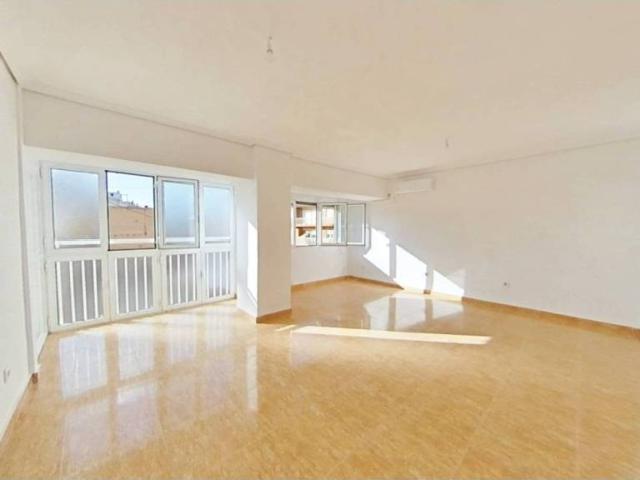 Piso en Venta en Alicante Alacant