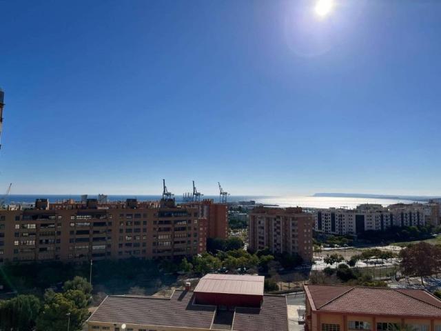 Piso en Venta en Alicante Alacant
