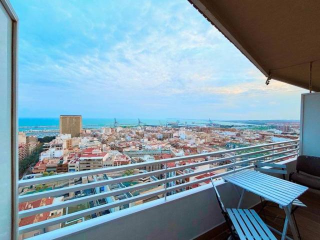 Piso en Venta en Alicante Alacant