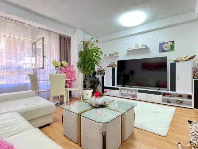 Piso en Venta en Alicante Alacant