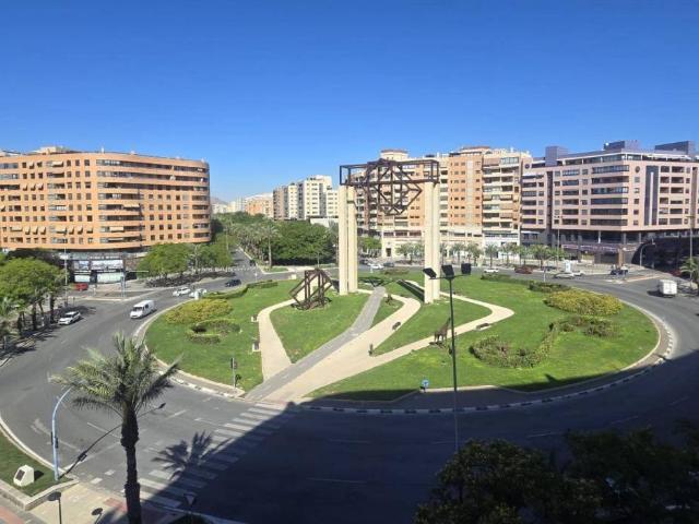 Piso en Venta en Alicante Alacant