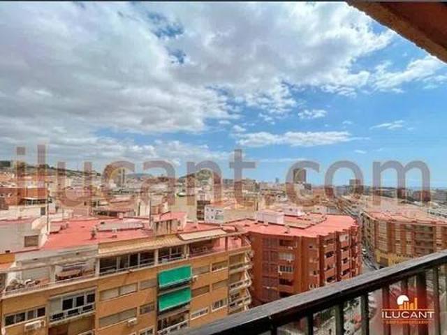 Piso en Venta en Alicante Alacant