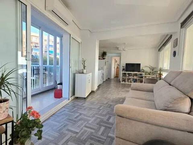 Piso en Venta en Alicante Alacant
