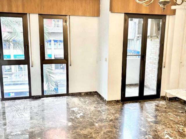 Piso en Venta en Alicante Alacant