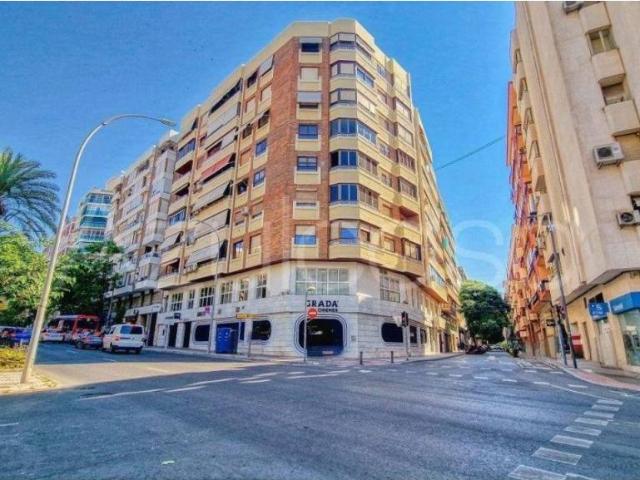 Piso en Venta en Alicante Alacant