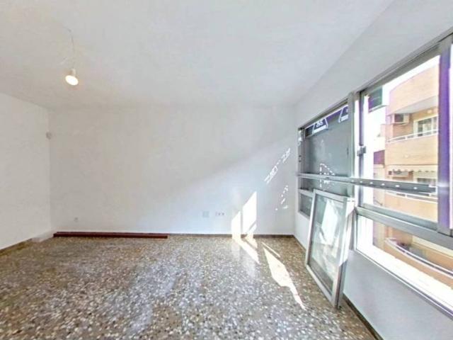 Piso en Venta en Alicante Alacant