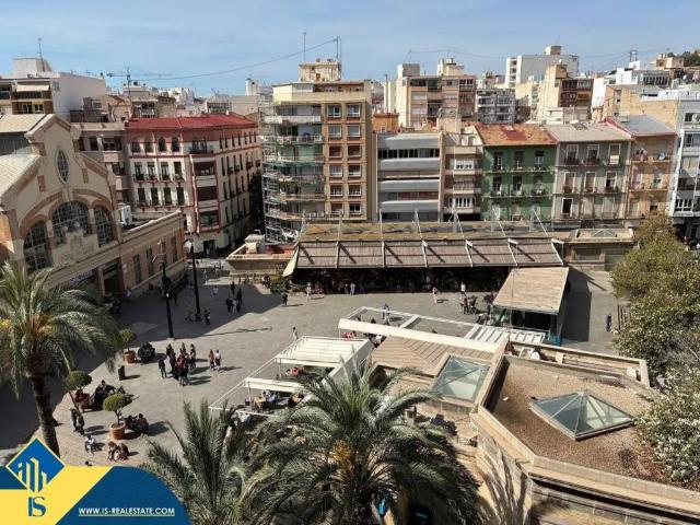 Piso en Venta en Alicante Alacant