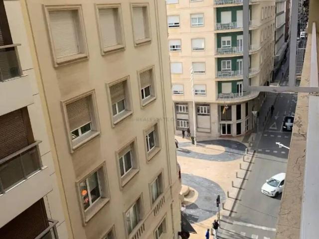 Piso en Venta en Alicante Alacant