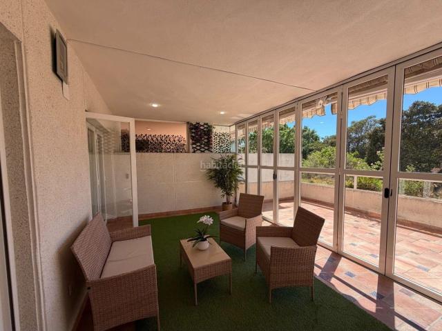Piso en venta en Alicante, Alicante Golf. ESPECTACULAR VIVIENDA CON TERRAZA ENORME EN PRIMERA LÍNEA DE GOLF EN PLAYA DE SAN JUAN. Pisos.