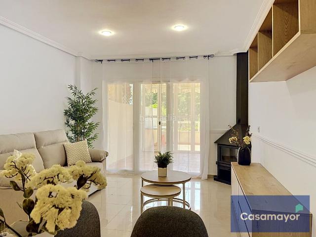 Piso en venta en Alicante, Alicante Golf. Exclusiva vivienda con amplia terraza en Alicante Golf. Pisos.