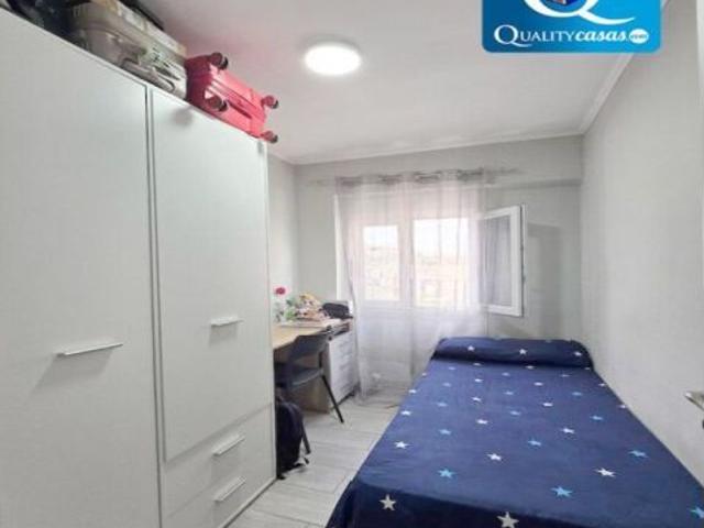 Piso en Venta en Alicante Alicante Ref: 55061MYR