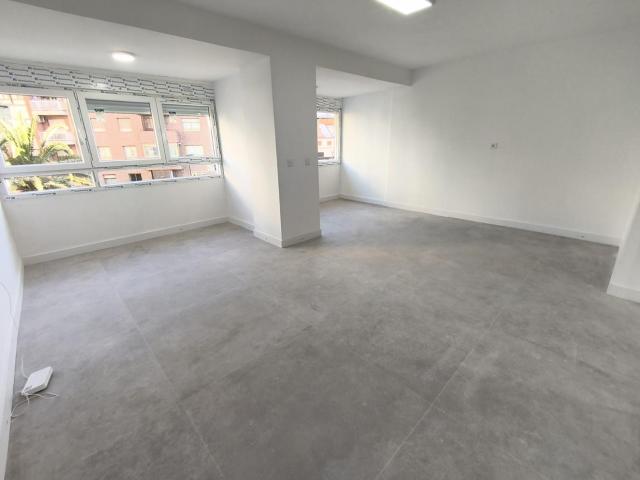 Piso en venta en Alicante Alicante