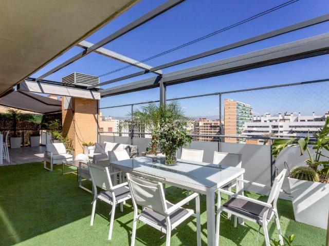 Piso en venta en Alicante Alicante