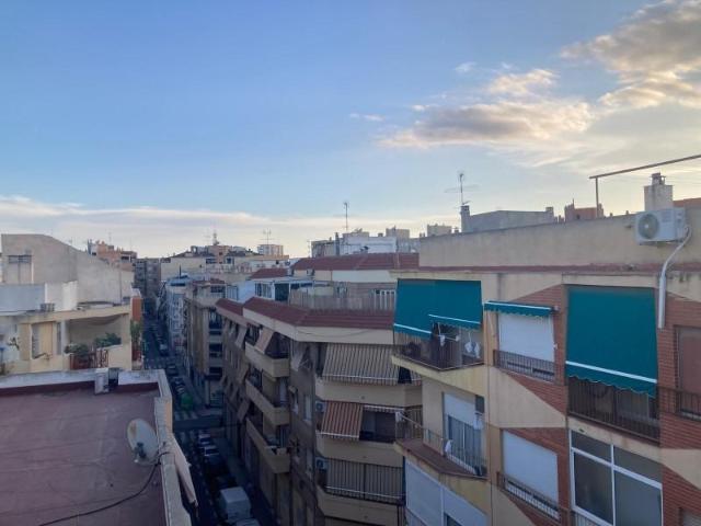 Piso en venta en Alicante, Altozano