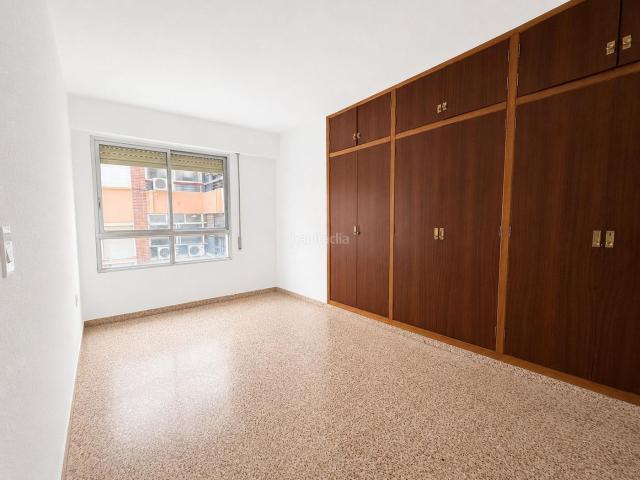 Piso en venta en Alicante, Babel. AMPLIA VIVIENDA DE 4 DORMITORIOS EN BENALUA JUNTO AL CENTRO. Pisos.