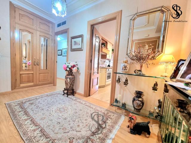 Piso en venta en Alicante, Babel. LISTO PARA ENTRAR A VIVIR ZONA BABEL. Pisos.